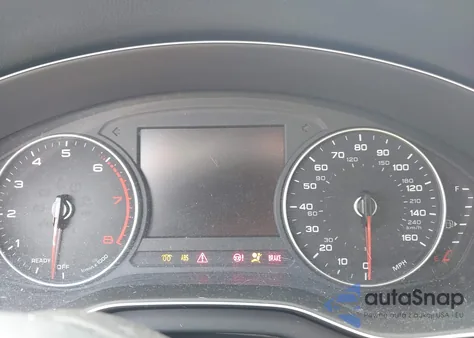 2018 Audi Q5 2.0T Premium/2.0T Tech Premium z USA, uszkodzony, nr VIN WA1ANAFY9J2003942